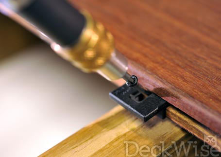 Système de fixation pour terrasses DeckWise®